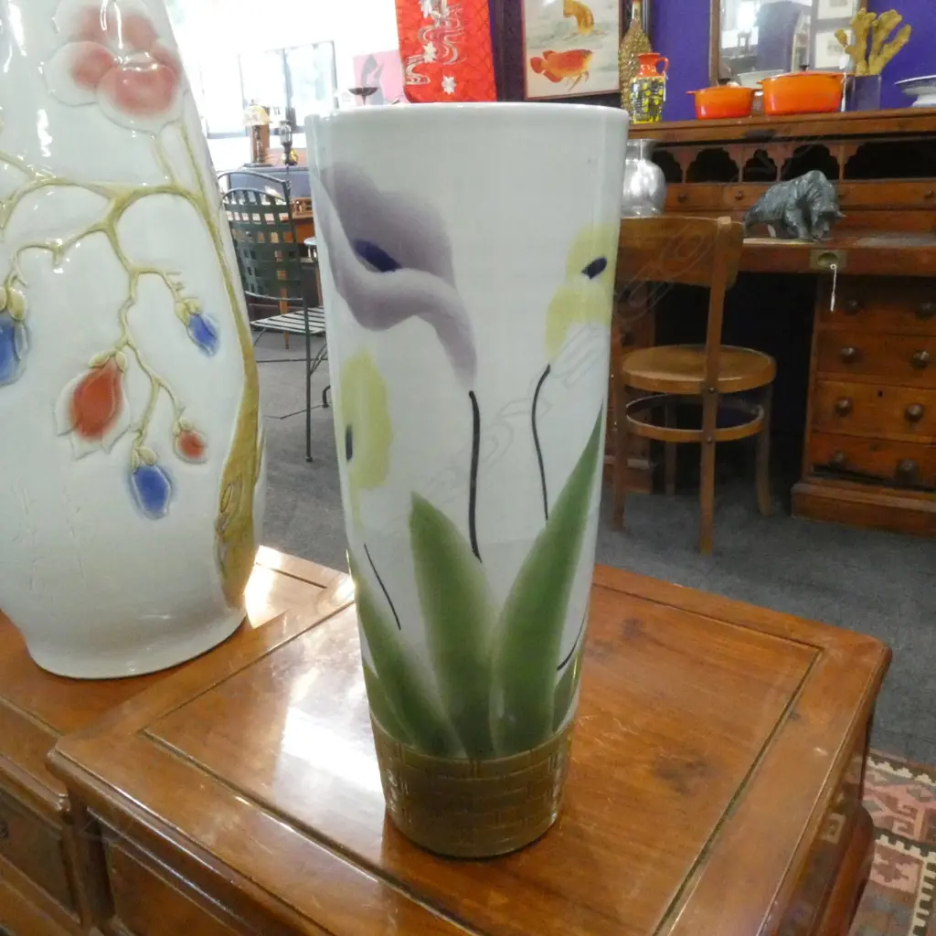 CHINESE PORCELAIN VASE w. FLOWERS H.470mm Image 1++