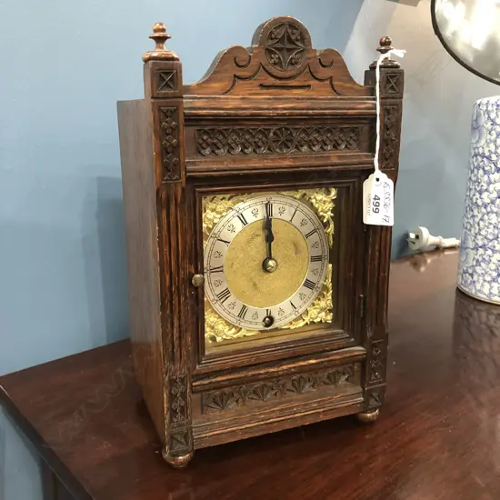 C1900 CARVED OAK CASED MANTLE CLOCK H.285mm
