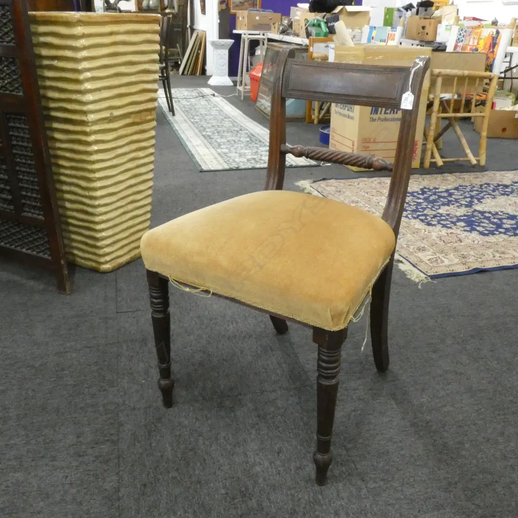 GEORGIAN UPHOLSTERED SIDE CHAIR Image 1++