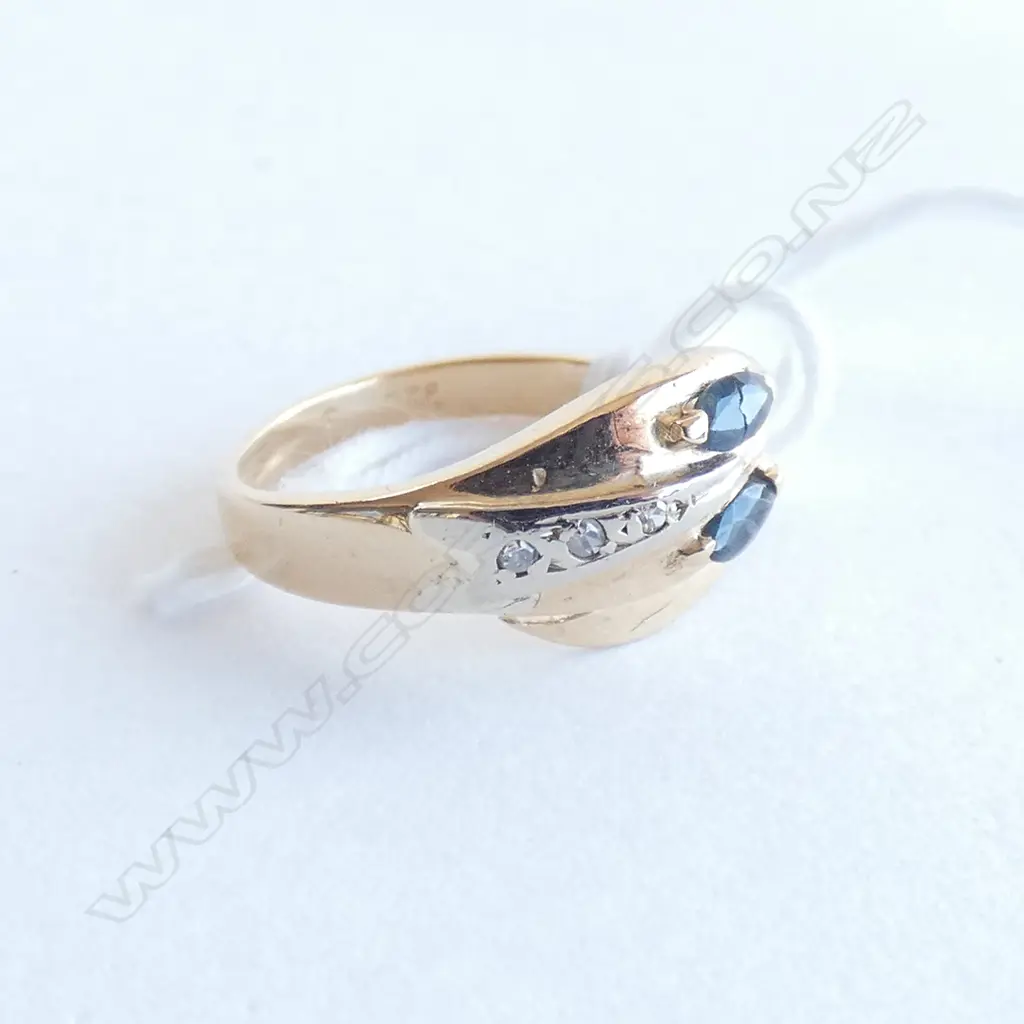 18CT SAPPHIRE & DIAMOND SNAKE RING Image 1++