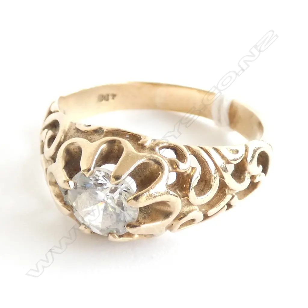 9CT FAUX DIAMOND RING 6.9 GRAMS Image 1++