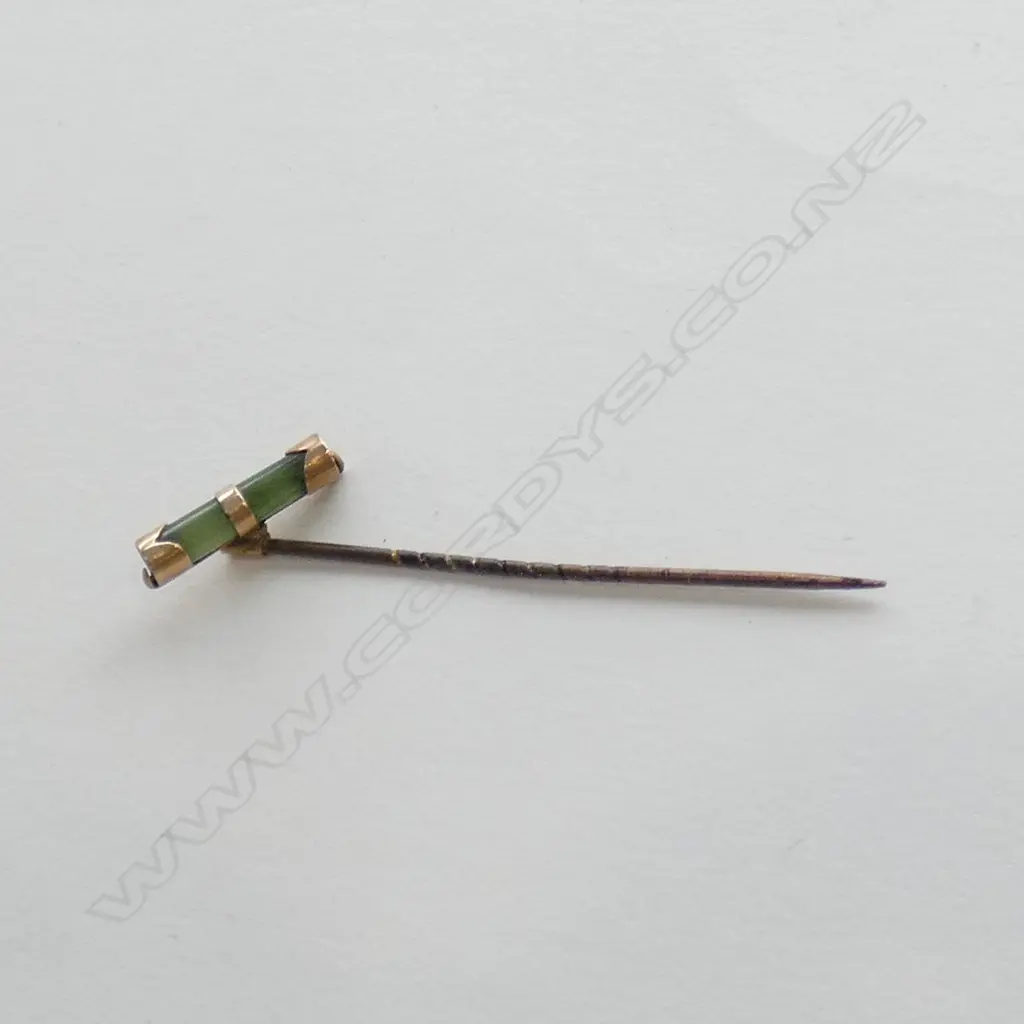 c1900 9CT ROSE GOLD & NEPHRITE STICK PIN SMALL Image 1++