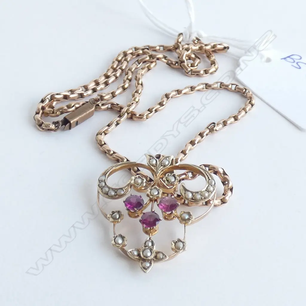 EDW. 9CT GOLD SEED PEARL & GARNET PENDANT w. 9CT ROSE GOLD CHAIN 48cm 8 GRAMS Image 1++