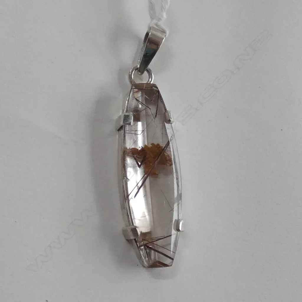 INCLUDED QUARTZ SILVER MOUNTED PENDANT Image 1++