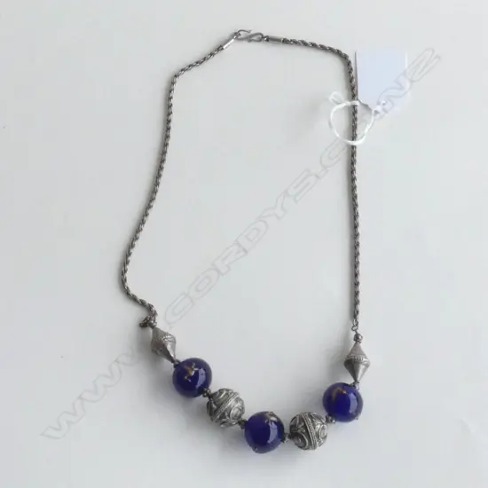 STG SILVER & BLUE GLASS BEAD NECKLACE