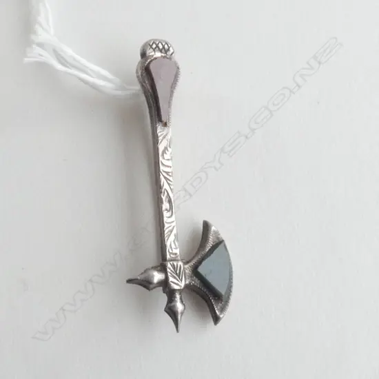 SCOTTISH CLAYMORE PEBBLE BROOCH BIRMINGHAM 1947