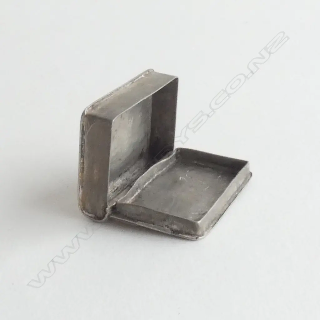 STG SILVER GEORGIAN PILL BOX IN THE FORM OF A BOOK, B'HAM 1798  Image 1++