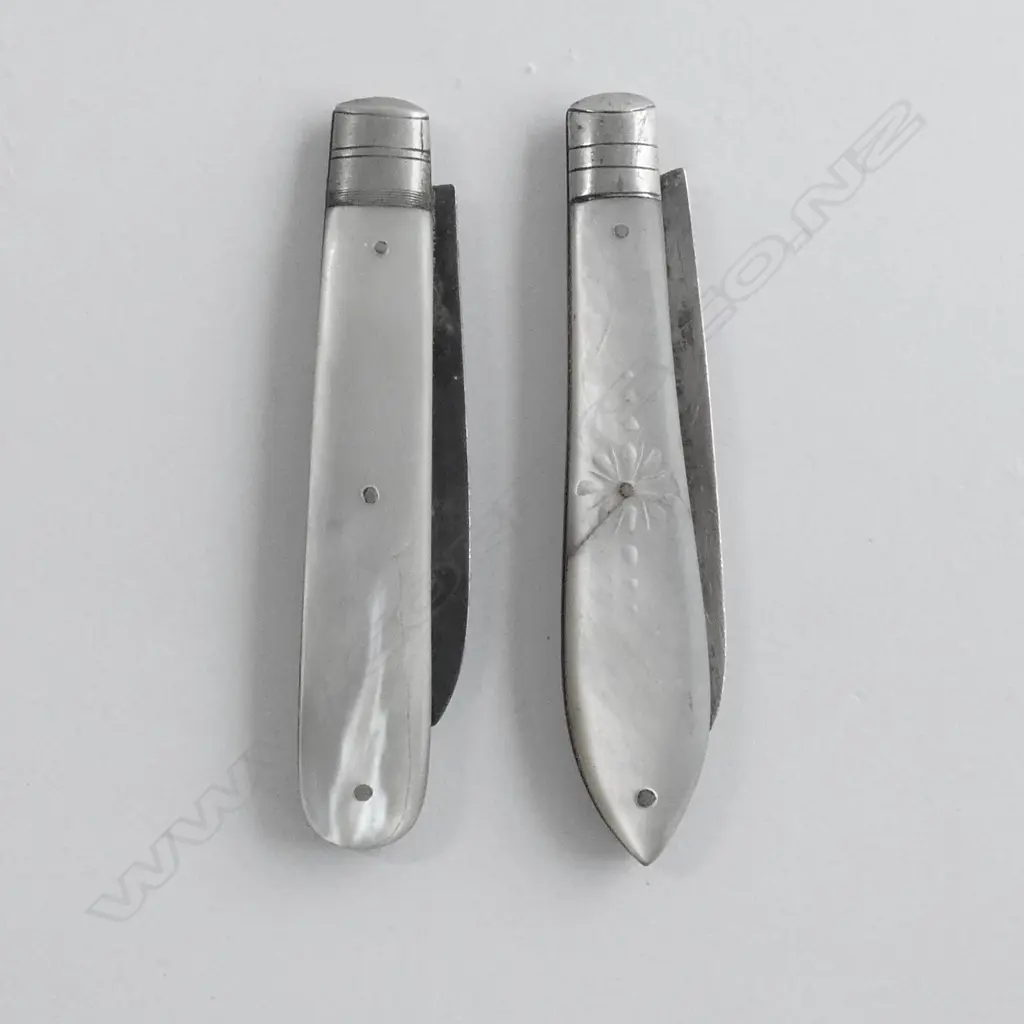 2 ANTIQUE SILVER & MOP POCKET KNIVES Image 1++