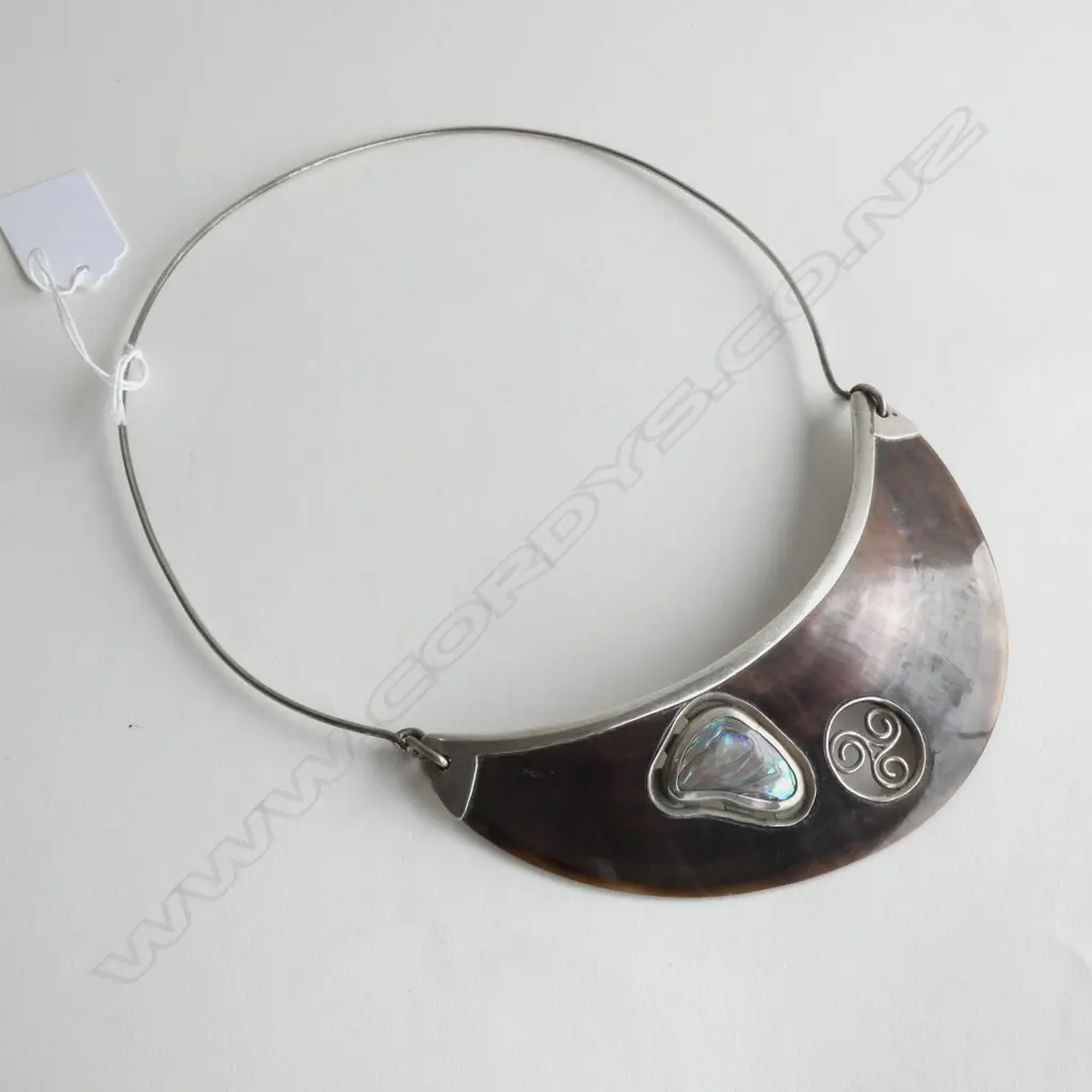 NZ STG SILVER, MOP & PAUA SHELL CHOKER NECKLACE BY TIM DALY Image 1++