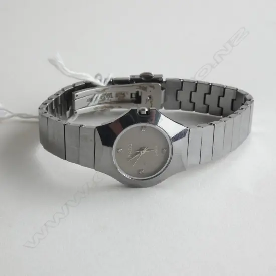 LADIES SHAPPHIRE GLASS TUNGSTEN STEEL WRISTWATCH