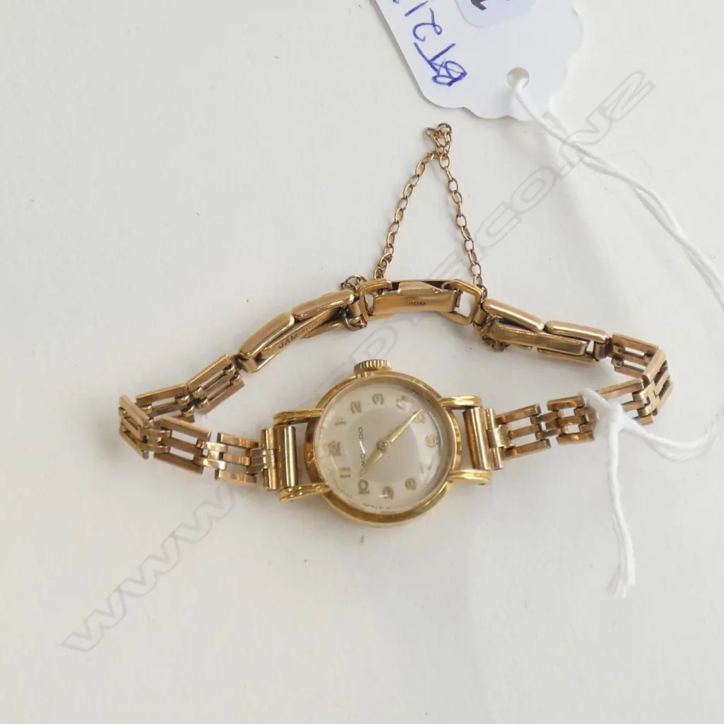 9CT LADIES WATCH 15.7 GRAMS Image 1++