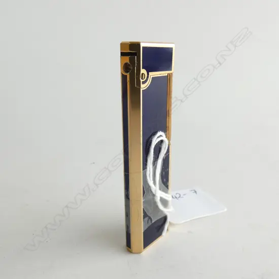 BLUE ENAMEL LIGHTER  APARENTLY(WORKING) L 75MM