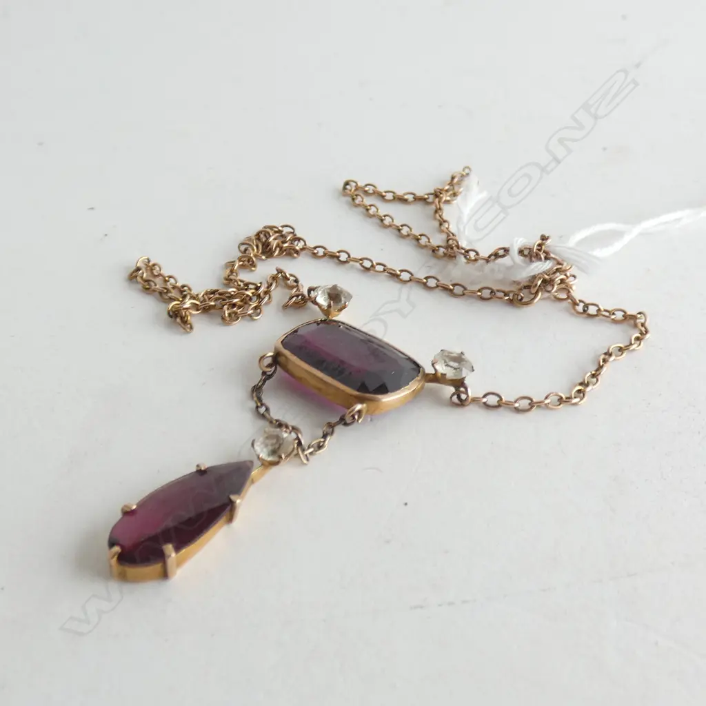 EDWARDIAN 9CT GOLD & GARNITE PENDANT NECKLACE IN BOX Image 1++
