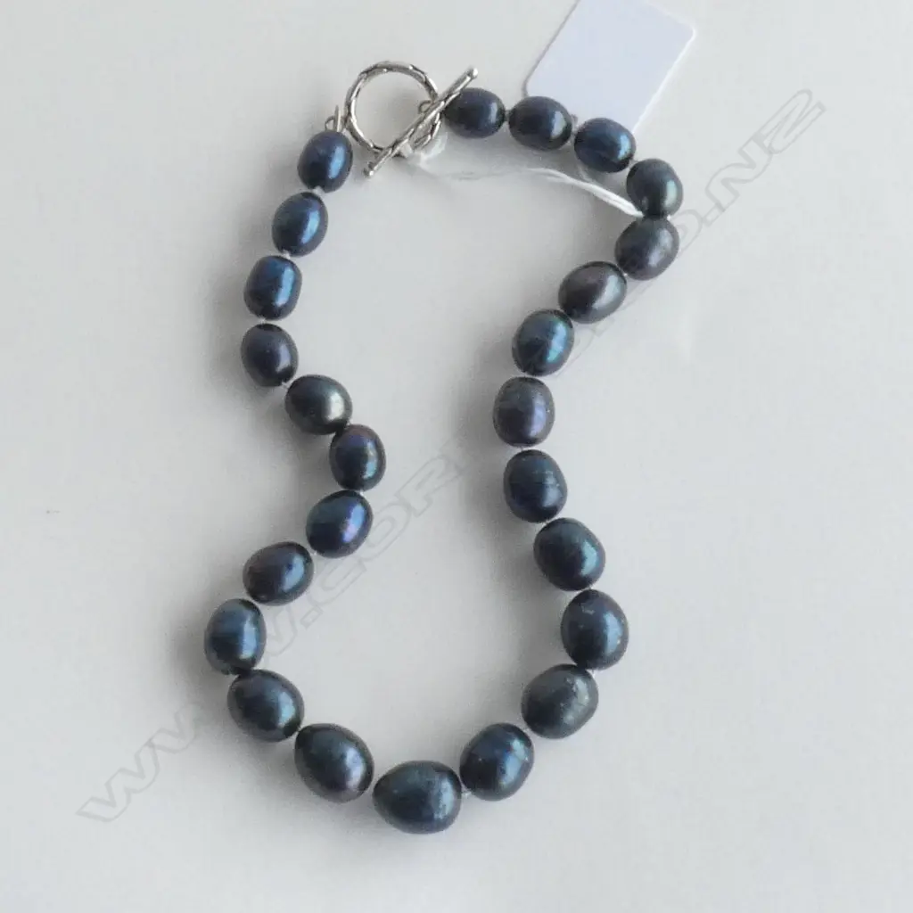BLACK FRESHWATER PEARL NECKLACE -  STG SILVER RING & BAR Image 1++