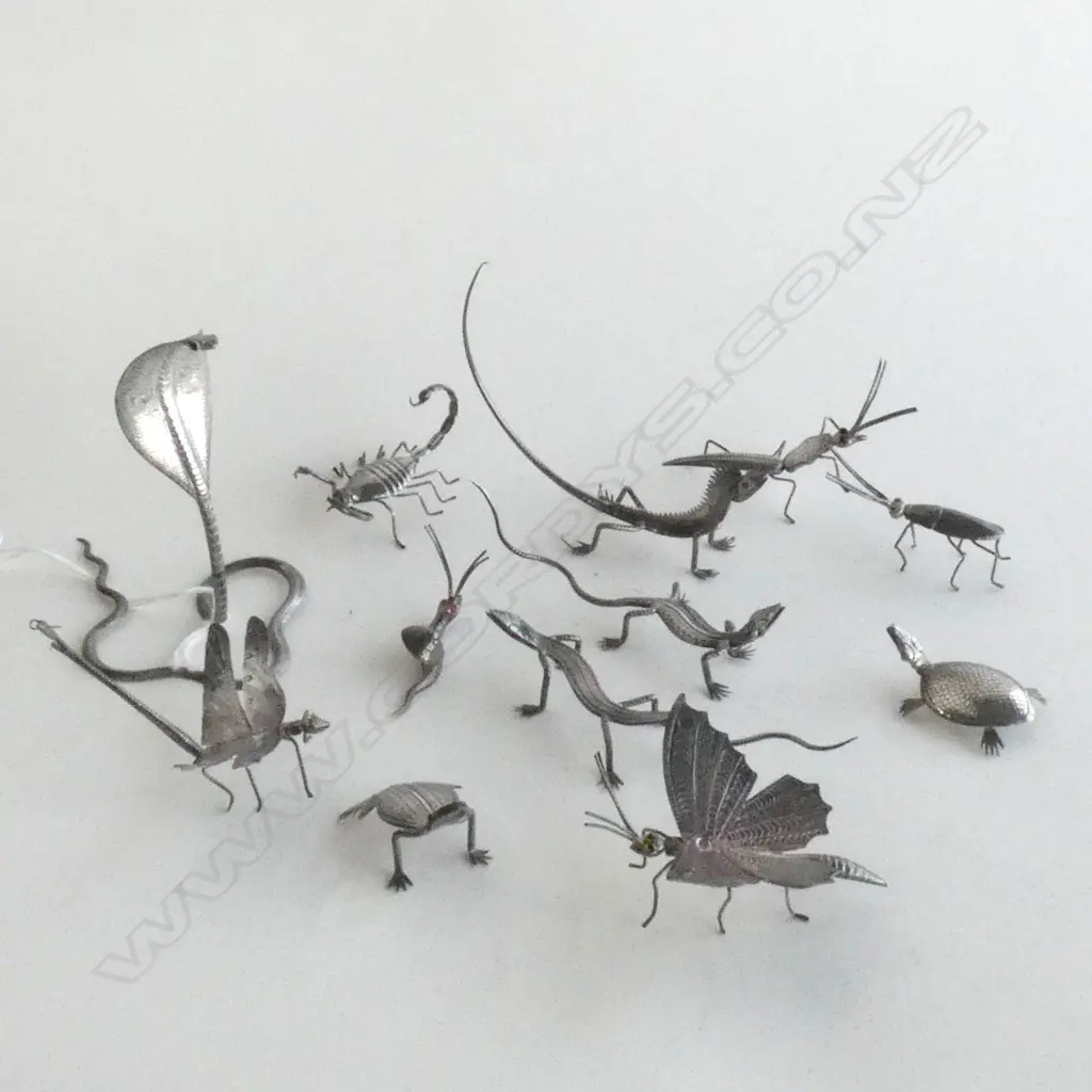 SET OF 12 ANTIQUE INDIAN SILVER INSECTS Image 1++