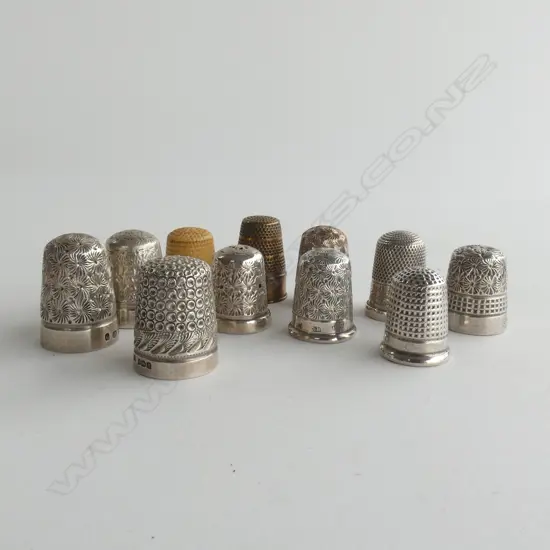 ASST. SILVER & SILVER PLATE THIMBLES