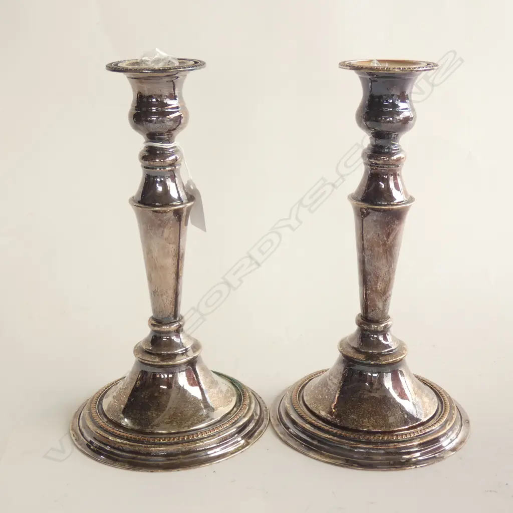 PR EARLY 20THC S/PLATE COLUMN CANDLESTICKS H.255mm Image 1++