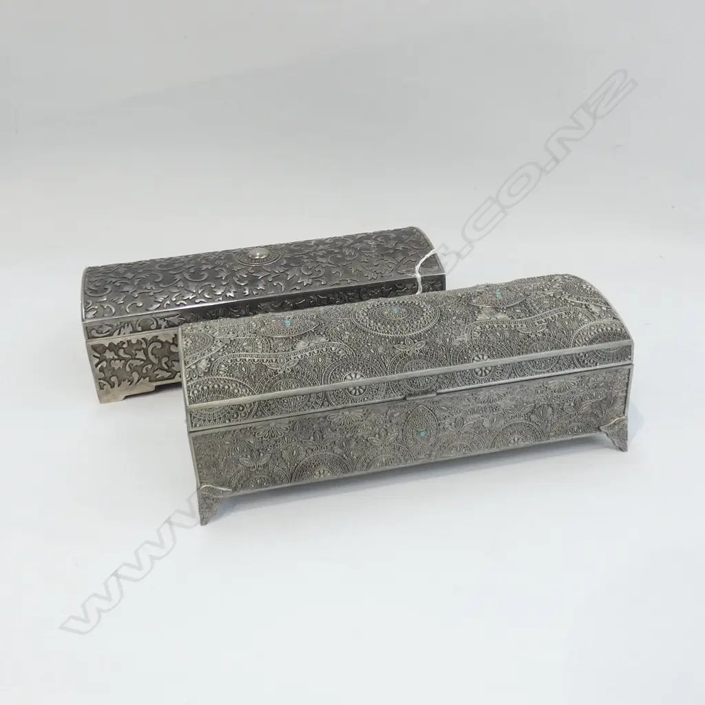 2 ORNATE METAL JEWELLERY BOXES L.225mm Image 1++