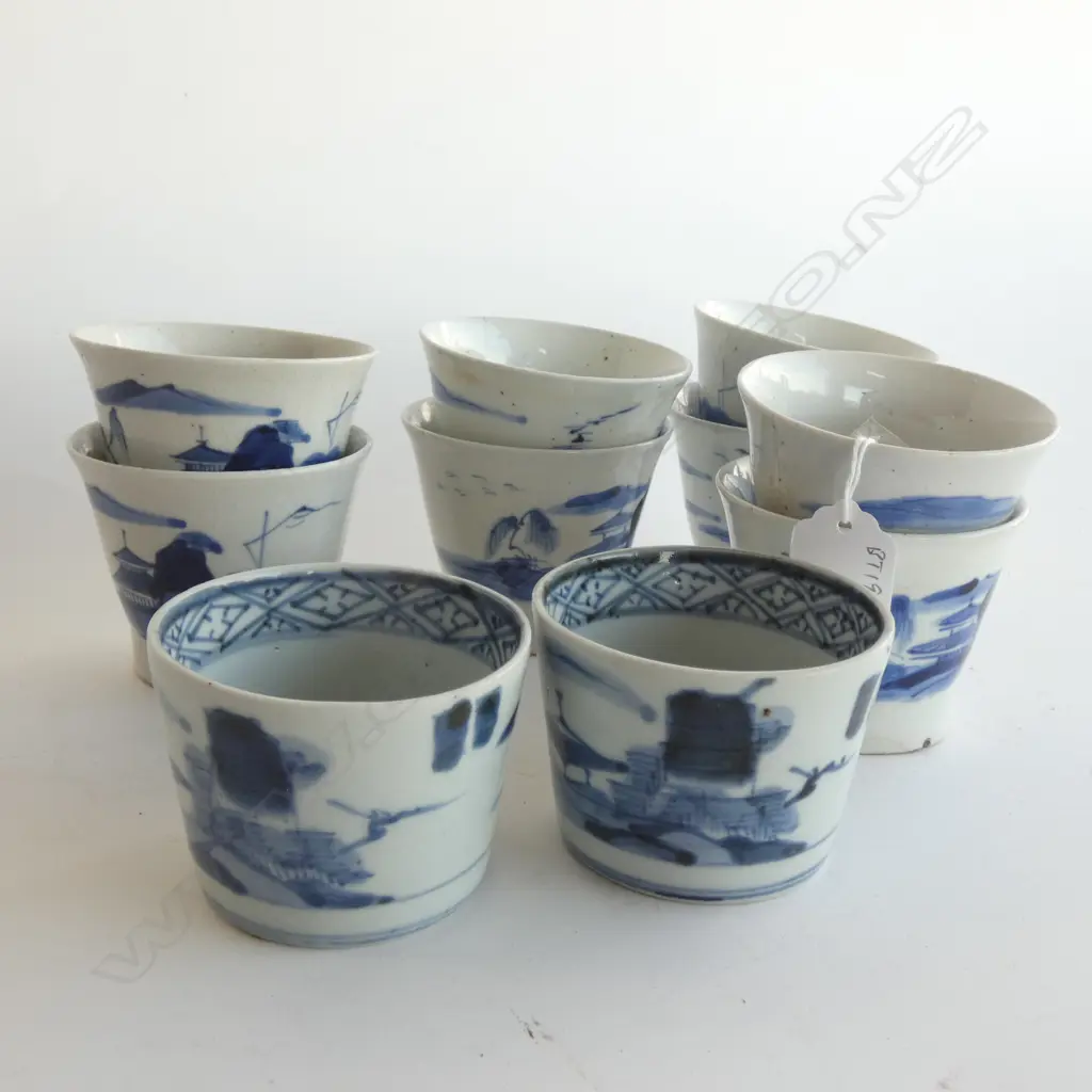 8 OLD JAPANESE BLUE & WHITE BEAKER CUPS & 2 SIMILAR. OLD FAULTS Image 1++