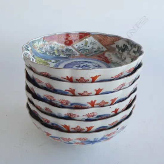 6 OLD IMARI BOWLS, SCALLOP RIMS, TIGERS & LANDSCAPE DECORATION. BLUE SEAL MARK. (155mm)