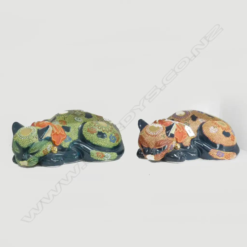 PR LG SATSUMA SLEEPING CATS L 330MM Image 1++