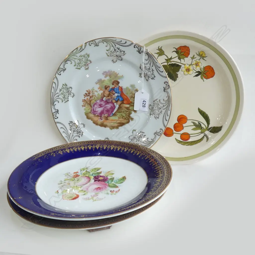 4 CHINA WALL PLATES Image 1++