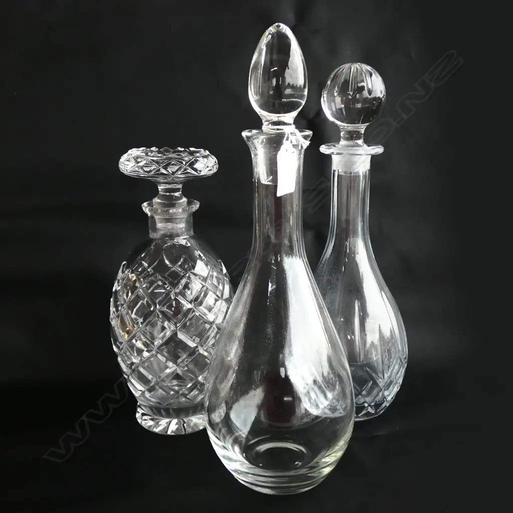 3 DECANTERS H.350mm Image 1++