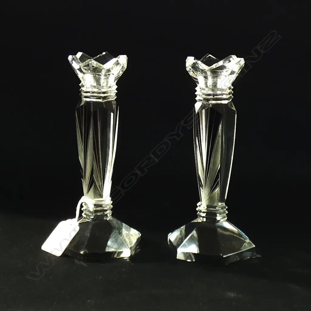 PR ART DECO FACET CUT CANDLESTICK HOLDERS H. 165MM Image 1++