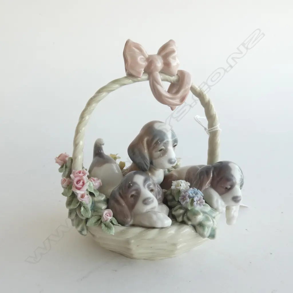 LLADRO FIGURINE 'LITTER OF LOVE PUPPIES' H. 150MM Image 1++