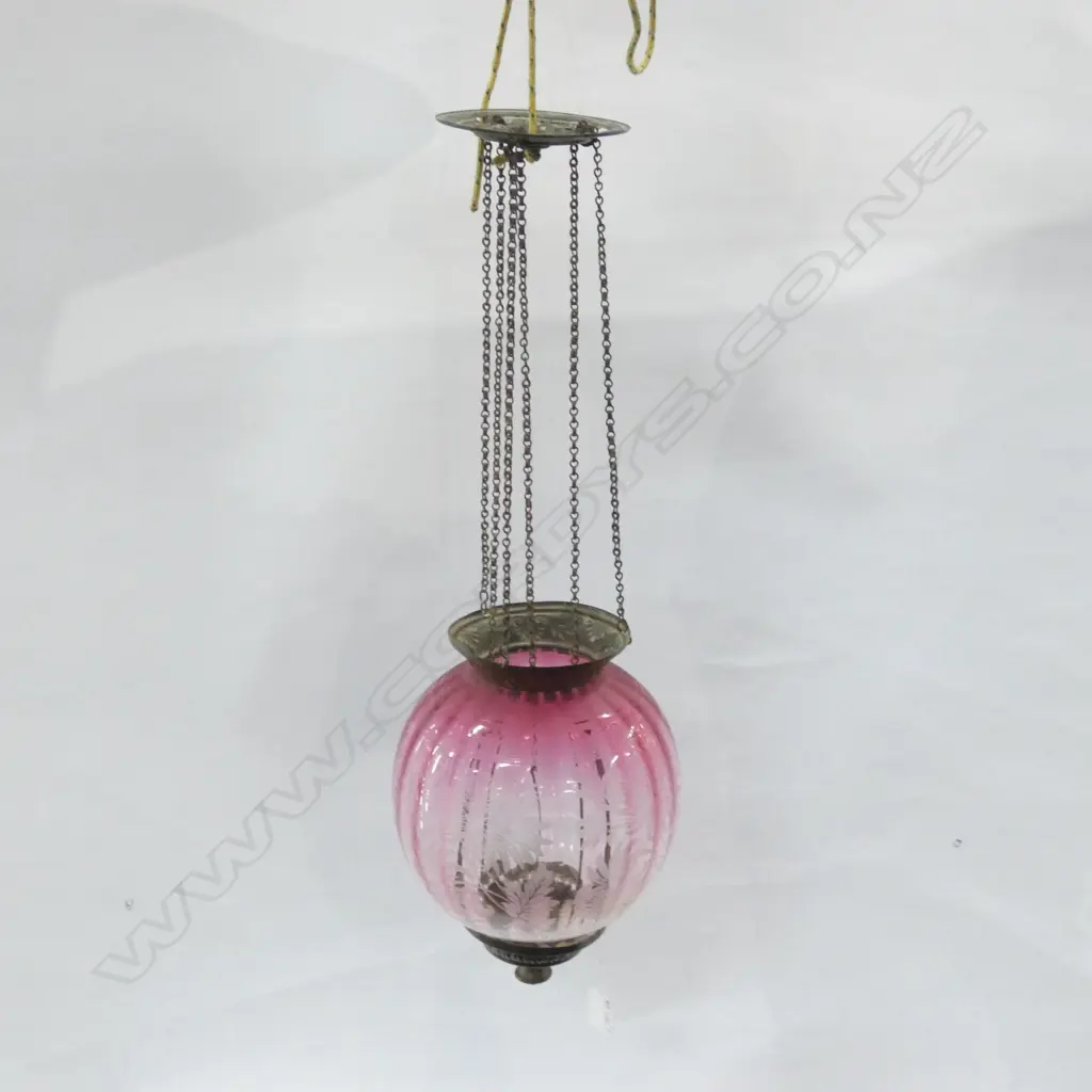 VINTAGE CRANBERRY GLASS CANDLE LANTERN  Image 1++