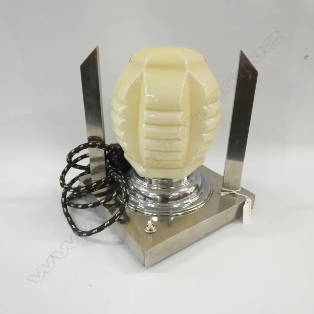 DECO LAMP ON SQUARE BASE 200mm, WORKING  Image 1++