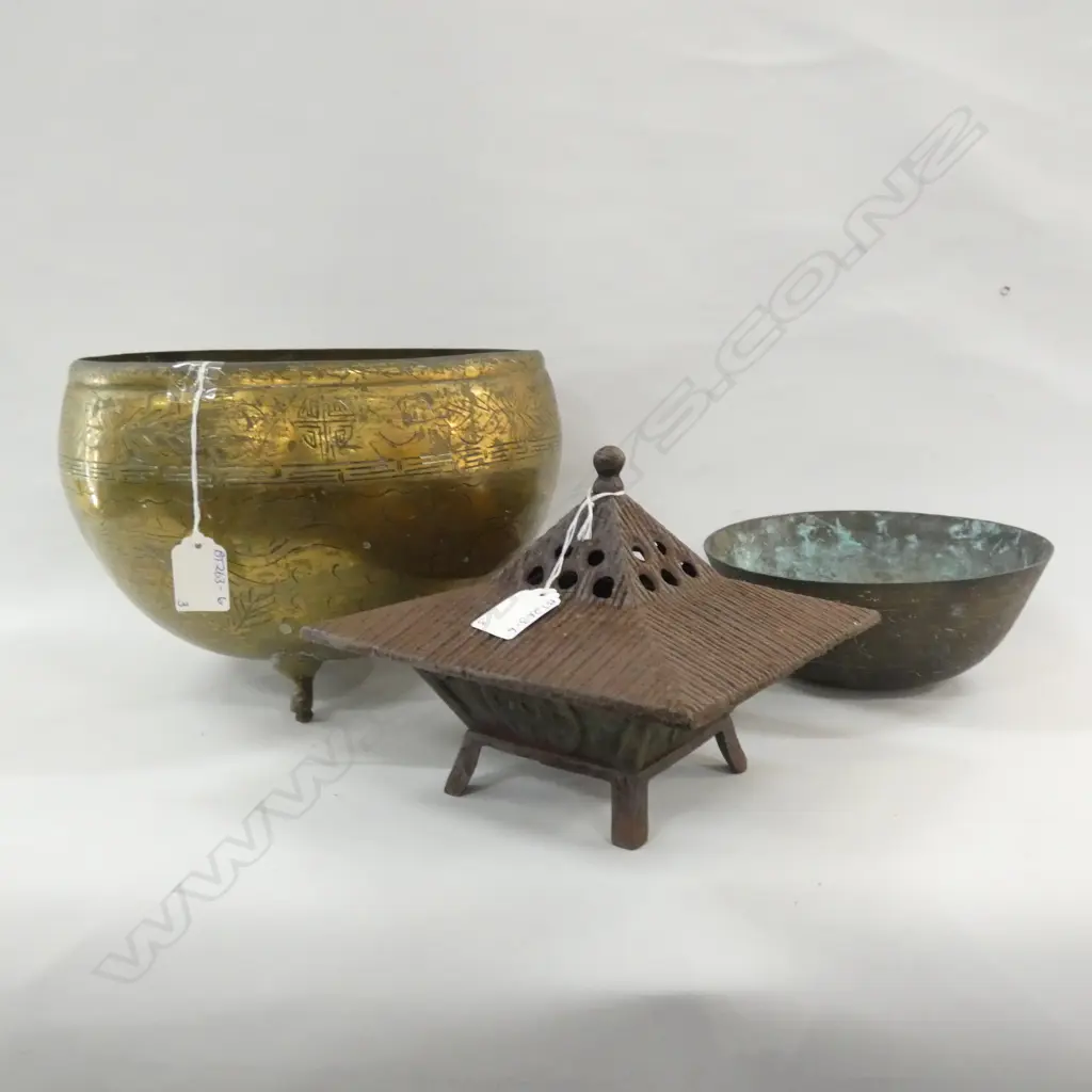 BRASS JARDINIERE (DIA 245MM) & BOWL (DIA 195MM) + CAST IRON TEMPLE INCENSE BURNER  Image 1++