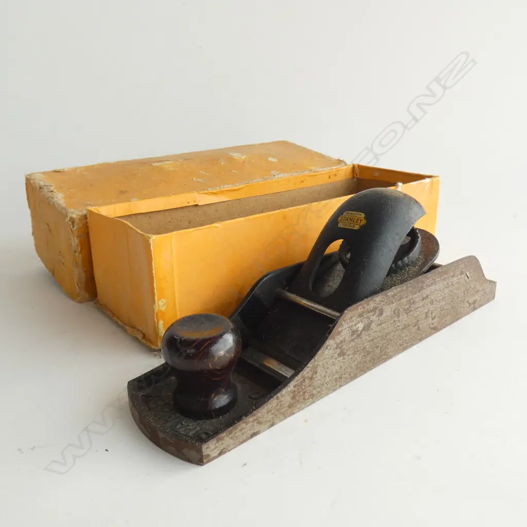 OLD STANLEY BLOCK PLANE W/BOX - UNUSED - BOX HAS AGE WEAR Image 1++