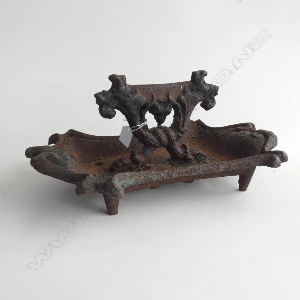 VICTORIAN CAST IRON BOOT SCRAPER AF L.410mm Image 1++