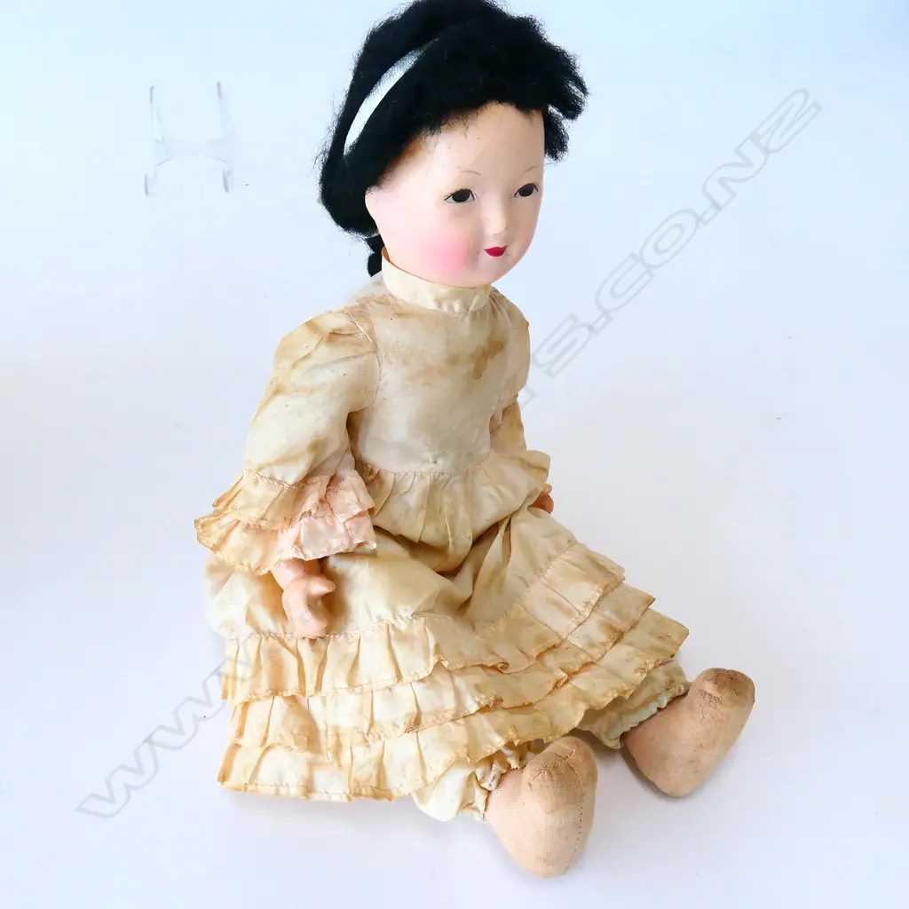 OLD COMPOSITION ORIENTAL GIRL DOLL 340MM Image 1++