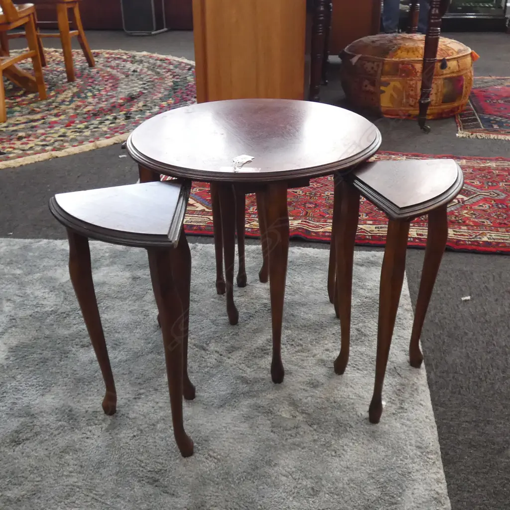 QUEEN ANNE STYLE SIDE TABLE 475mm dia w. 4 QUARTER TABLES Image 1++