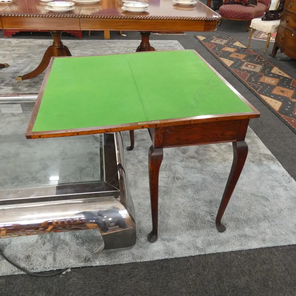 QUEEN ANNE STYLE OAK CARD TABLE  Image 1++