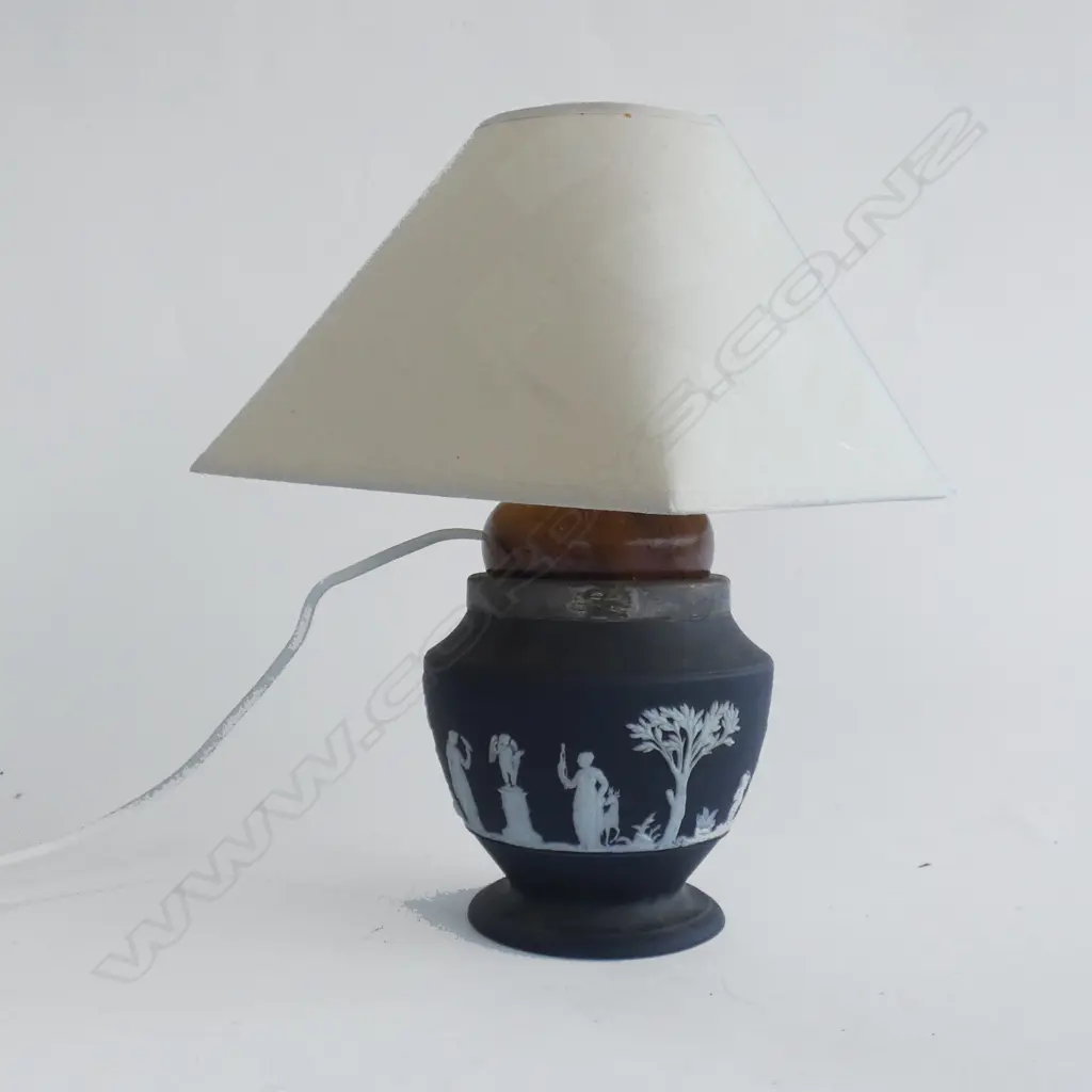 BLACK WEDGWOOD LAMP H.330mm Image 1++