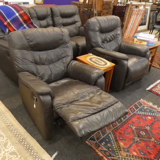 BROWN LEATHER LOUNGE SUITE; 2 CHAIRS & SOFA IN 3 PCES