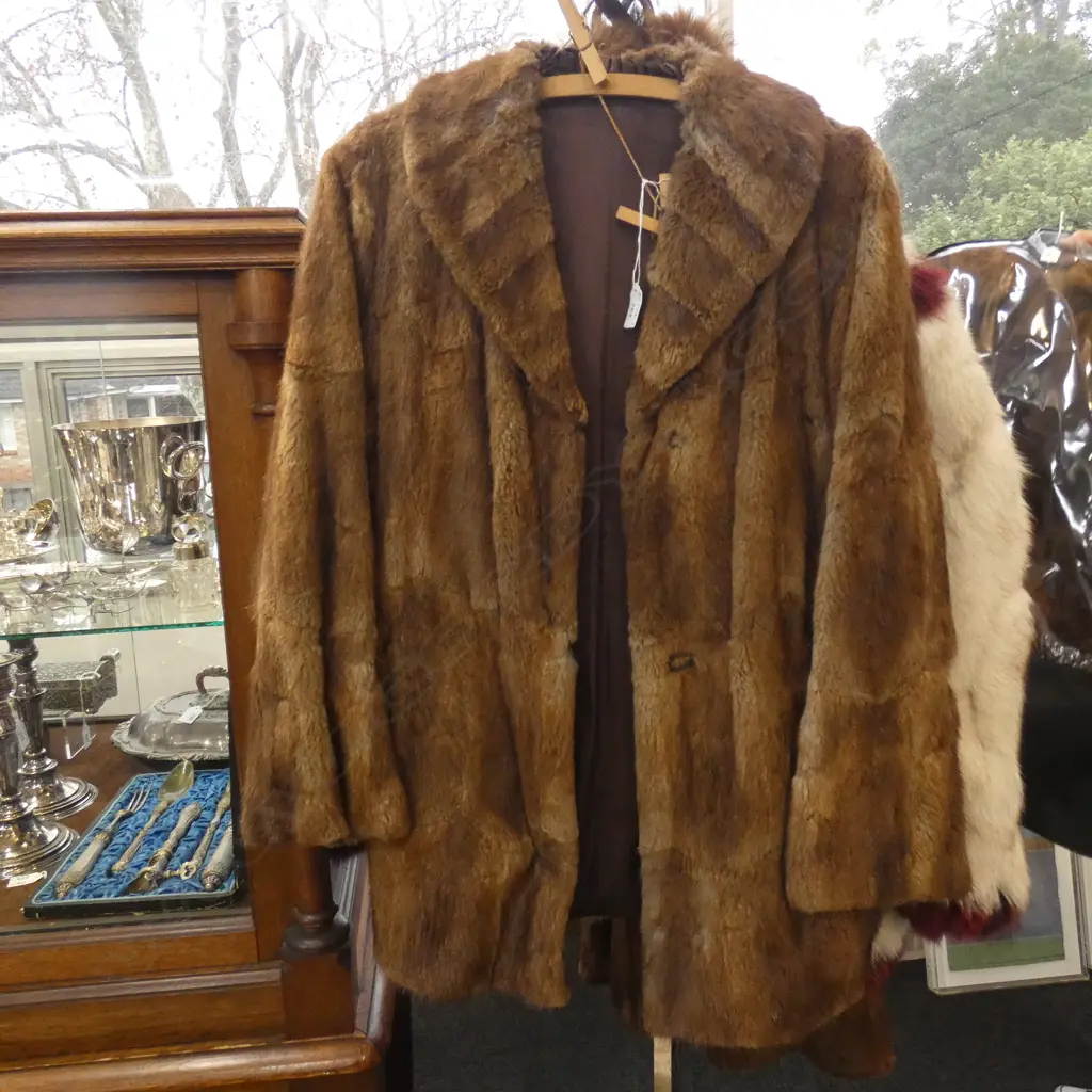 OLD FUR JACKET - SOME WEAR  Image 1++