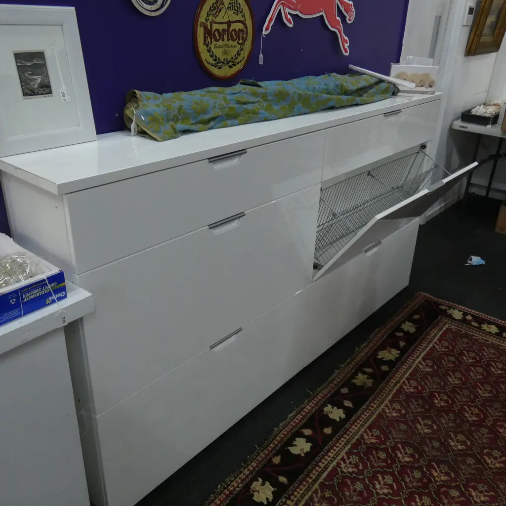 LG CONTEMPORARY WHITE LACQUER CABINET - 2 DRAWERS & 4 PULL DOWN SHOE RACKS L 2000 H 1070MM Image 1++