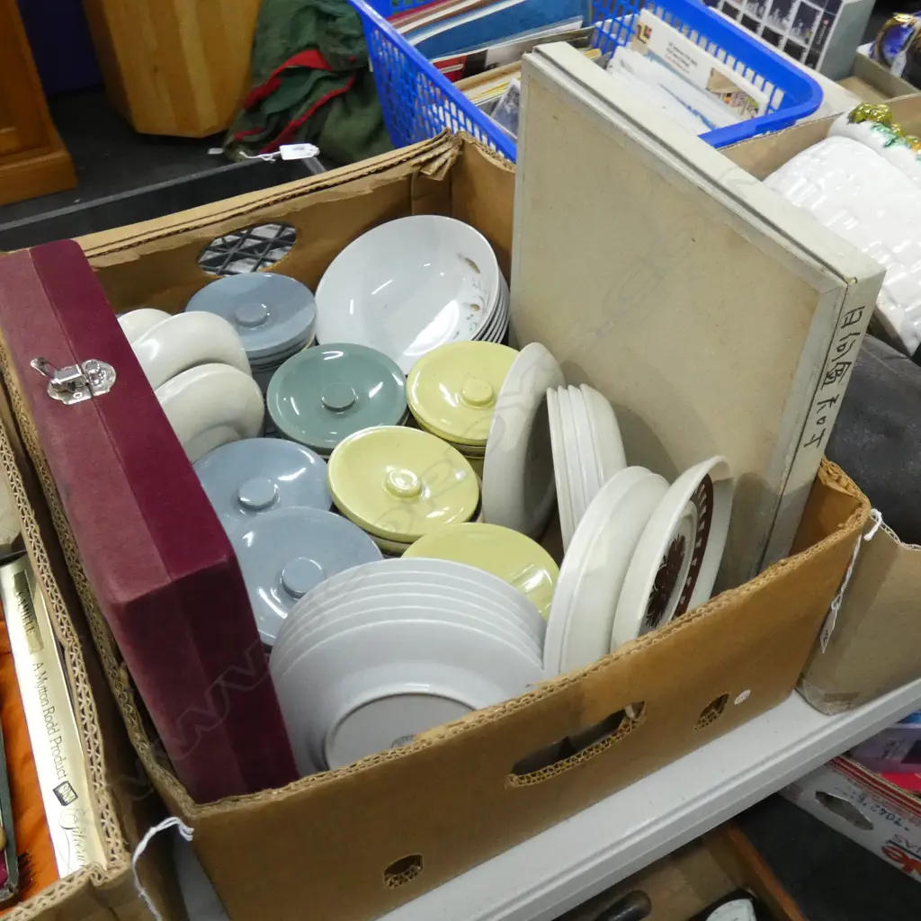 BOX LOT 8 DENBY LIDDED CONTAINERS, MIDWINTER SAUCERS ETC Image 1++