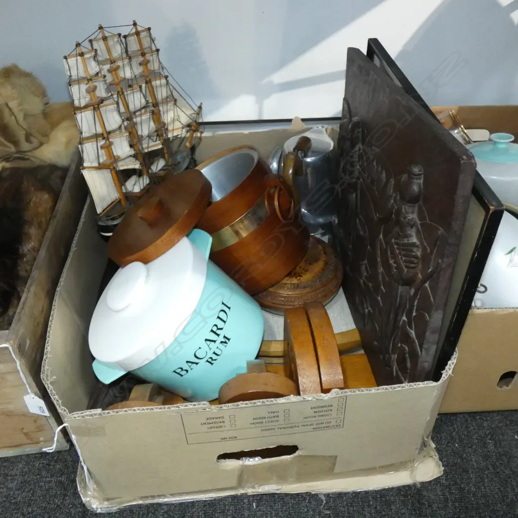 BOX LOT WOODEN ITEMS; BOOK ENDS, MAORI WAKA, ICE BUCKETS ETC Image 1++
