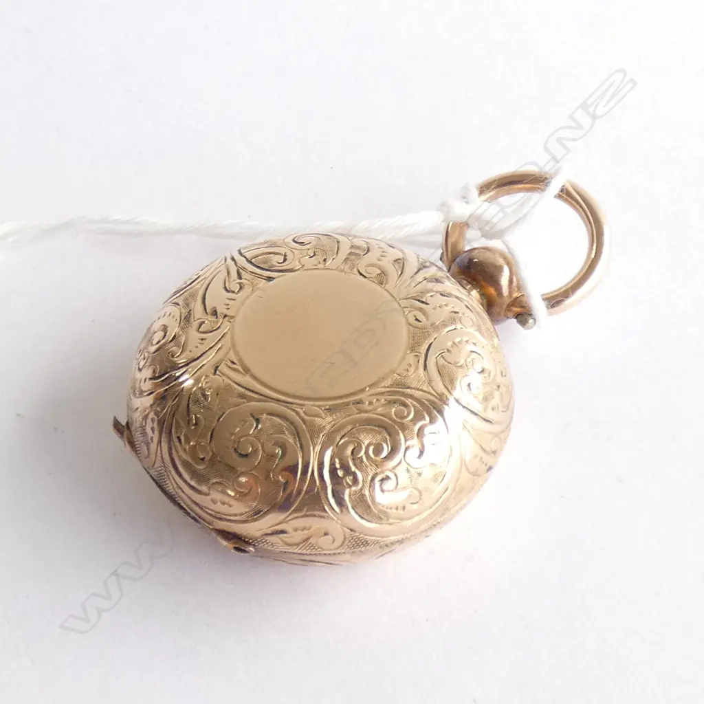 (19522)  ROLLED GOLD ENGRAVED SOVEREIGN CASE Image 1++