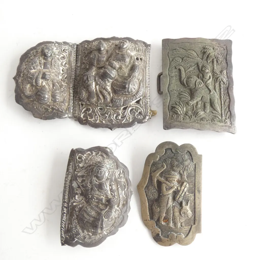 3 PCES BURMESE SILVER METAL JEWELLERY LARGEST BUCKLE 85 GRAMS Image 1++