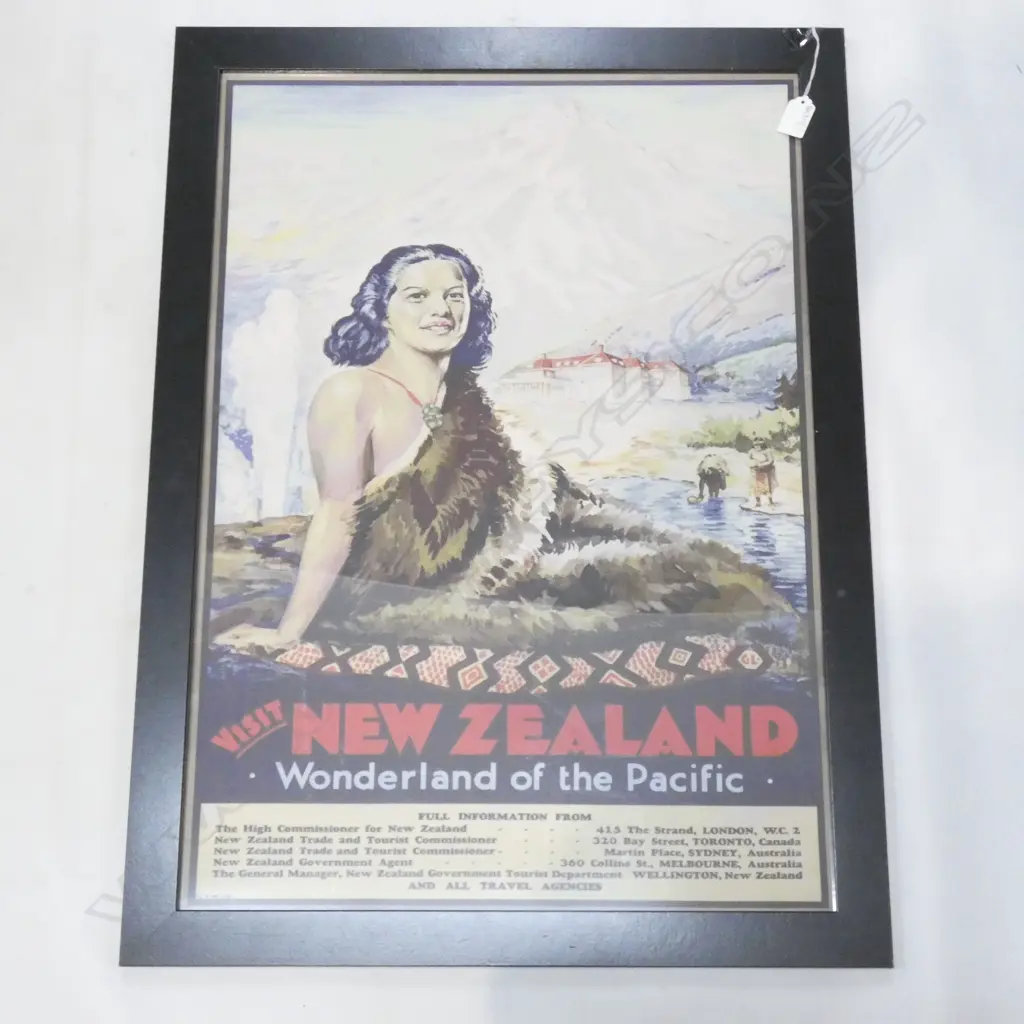 FRAMED POSTER 'VISIT NEW ZEALAND: WONDERLAND OF THE PACIFIC' 690x490mm Image 1++