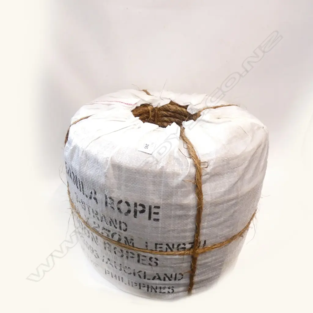MANILA ROPE 3 STRAND 250m Image 1++