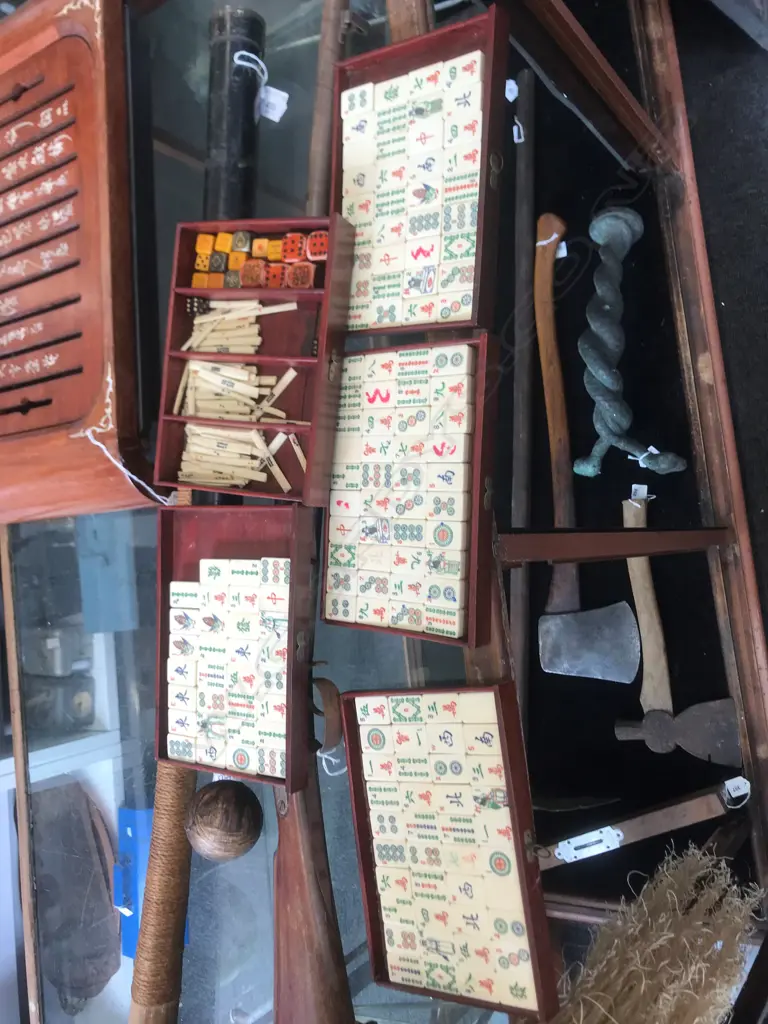 OLD MAHJONG SET BONE & BAMBOO WITH TILE HOLDERS/BOARDS Image 1++