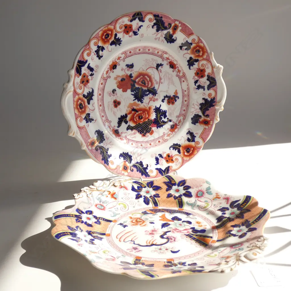 2 ANTIQUE PORCELAIN PLATES 250mm dia Image 1++