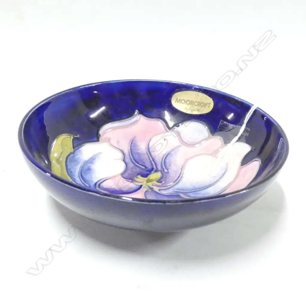 MOORCROFT BOWL - DIA 140 H 70MM Image 1++